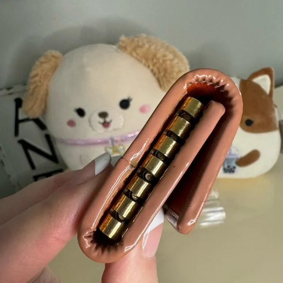 Gucci Key Holder with Pink bow and Orange Interior - Picture 6 of 10